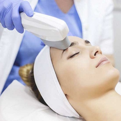 Fine Lines And Wrinkles Removal in Dubai & Abu Dhabi