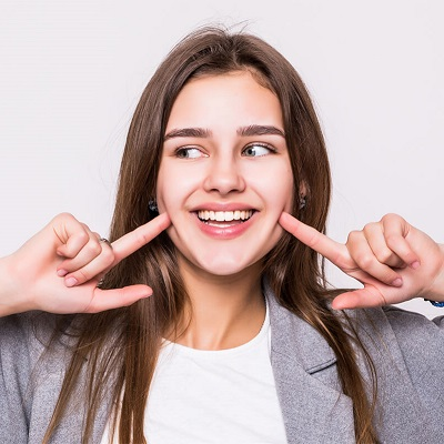 Teeth Whitening Cost In Dubai